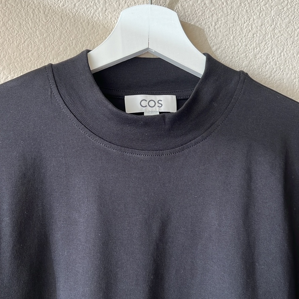 COS Black Oversized Short Sleeve Tee - Picture 3 of 11